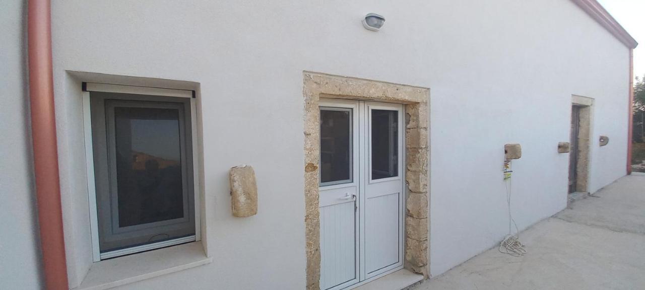 Almademari Giglio Casa Vacanza Pachino Exteriér fotografie